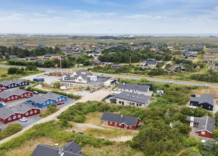 Casa de Férias With Open South-facing Terrace And Beautiful View Hvide Sande