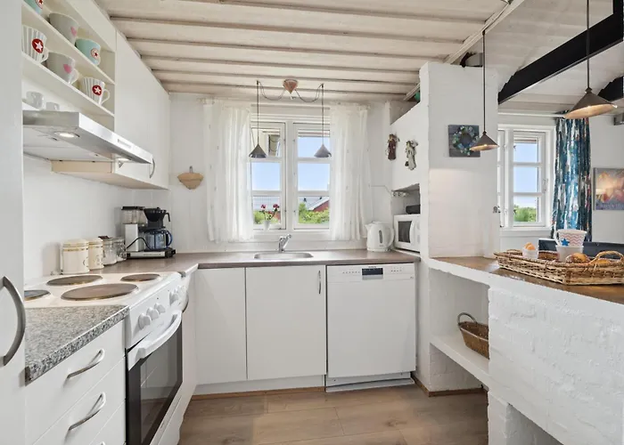 With Open South-facing Terrace And Beautiful View Hvide Sande