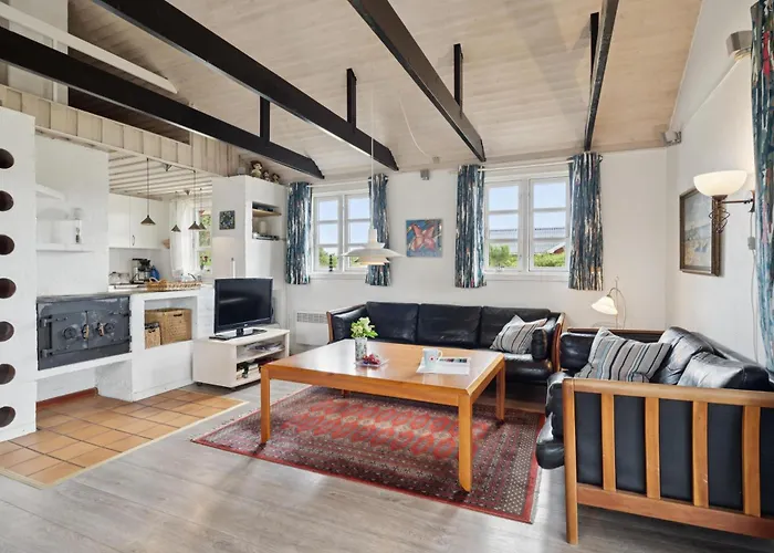 With Open South-facing Terrace And Beautiful View Casa de Férias